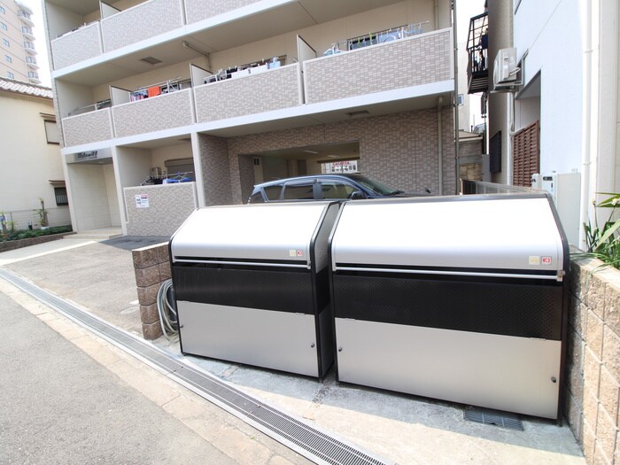 物件外観写真6　(建物設備)