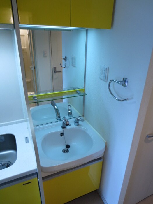 物件内観写真8　(洗面)