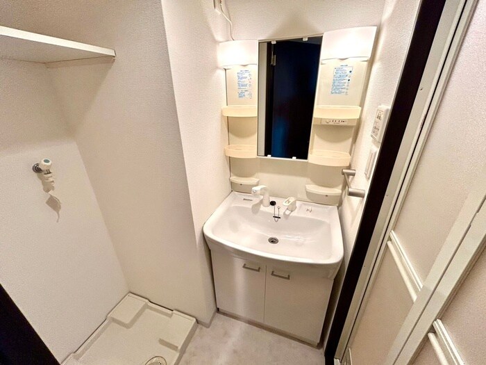 物件内観写真10　(洗面)