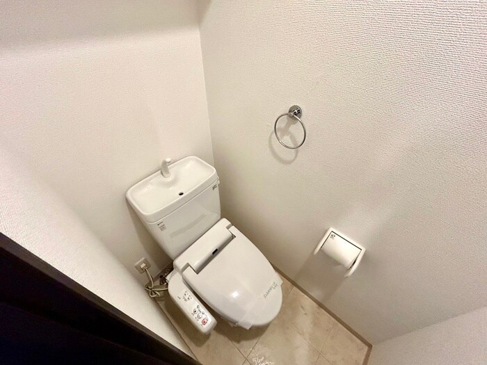 物件内観写真12　(トイレ)