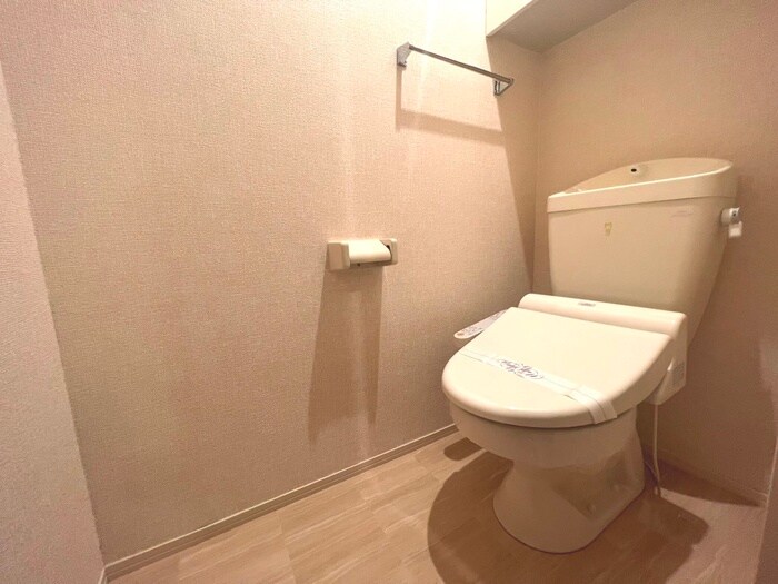 物件内観写真12　(トイレ)