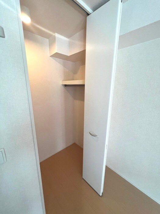 物件内観写真14　(収納)