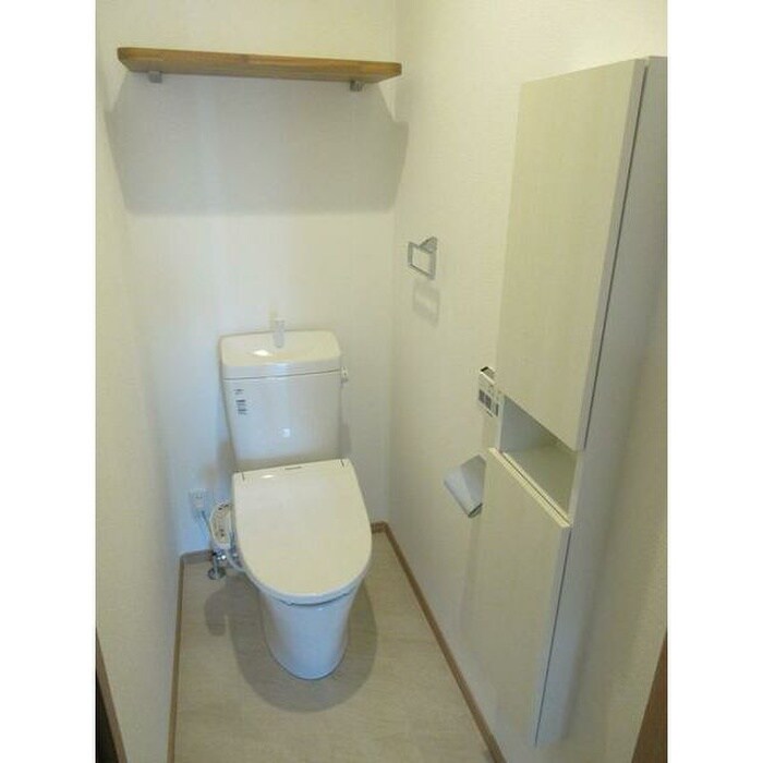 物件内観写真11　(トイレ)