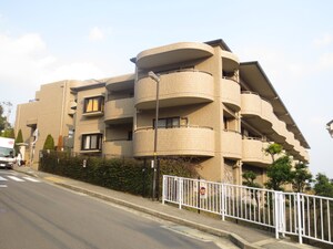 ステイツ逆瀬川宝梅(101)外観写真