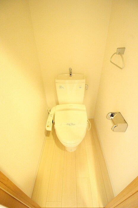 物件内観写真11　(トイレ)