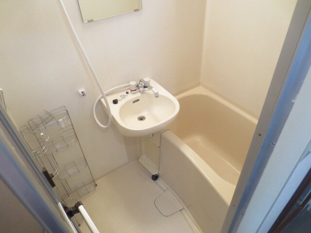 物件内観写真10　(バス／シャワールーム等)