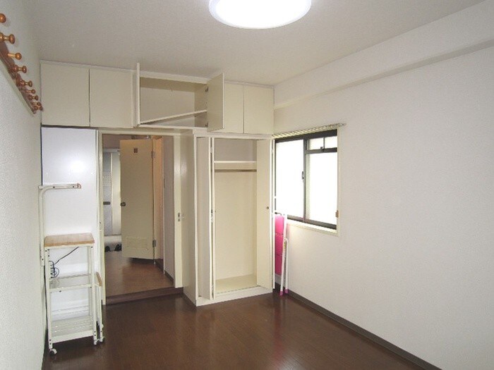 物件内観写真14　(居室)