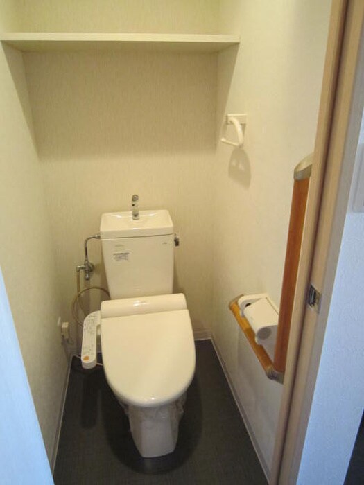 物件内観写真9　(トイレ)