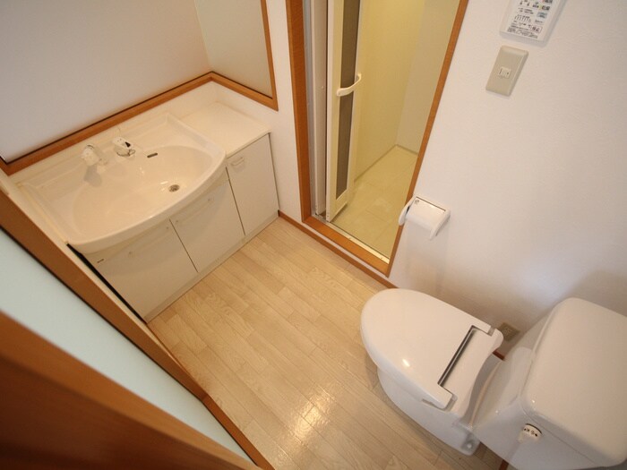 物件内観写真21　(トイレ)