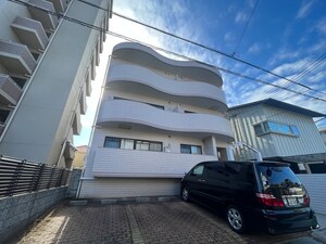 サーフ北口外観写真