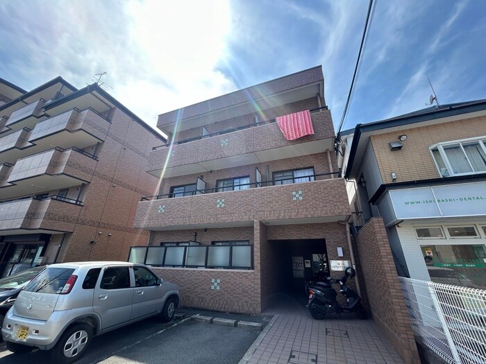 桂川ショウエイマンションの外観写真