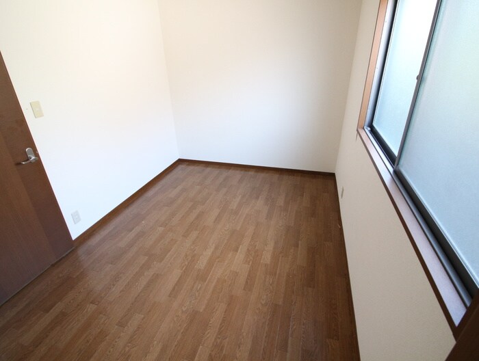 物件内観写真11　(居室)