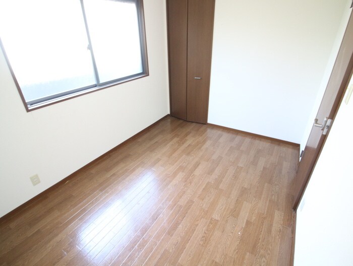 物件内観写真12　(居室)