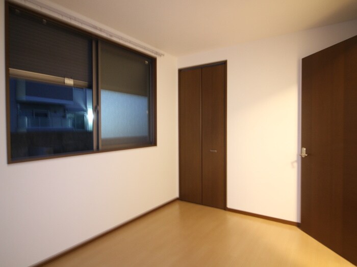 物件内観写真19　(居室)