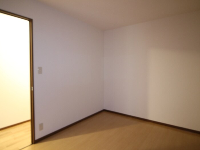 物件内観写真21　(居室)