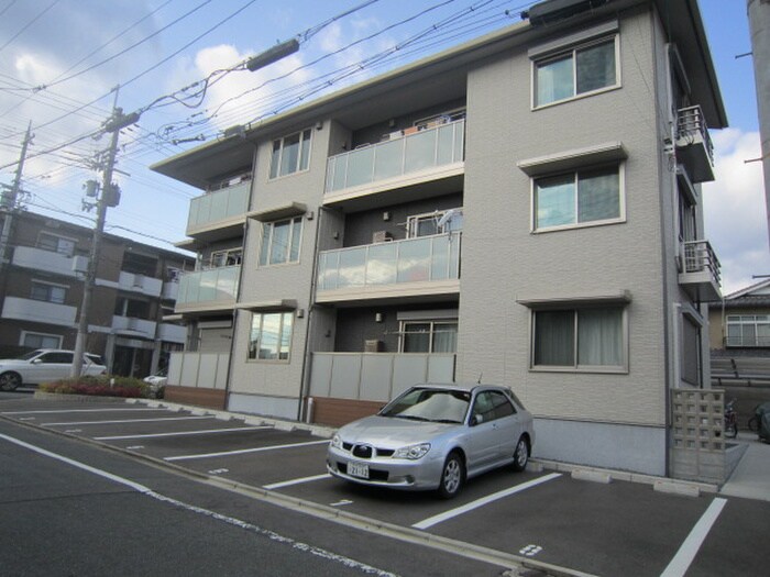 物件外観写真6　(外観写真)