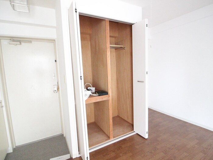 物件内観写真17　(収納)