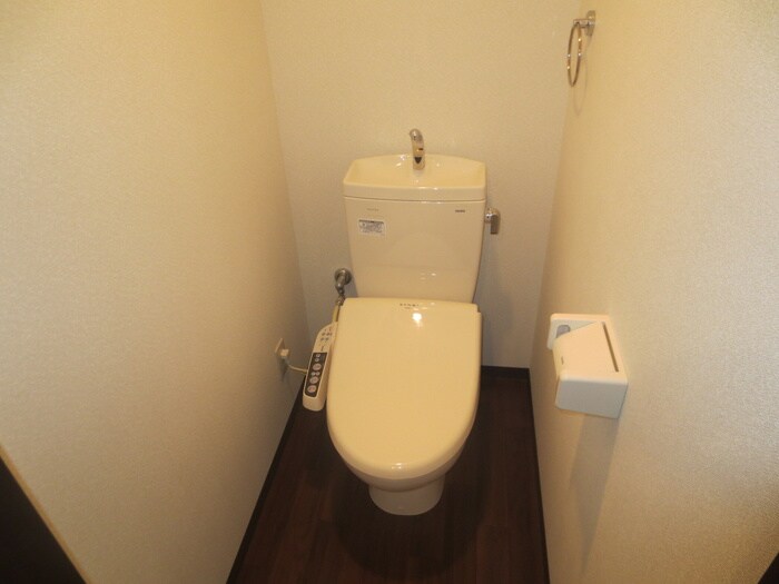 物件内観写真15　(トイレ)