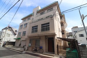 仲村マンション外観写真
