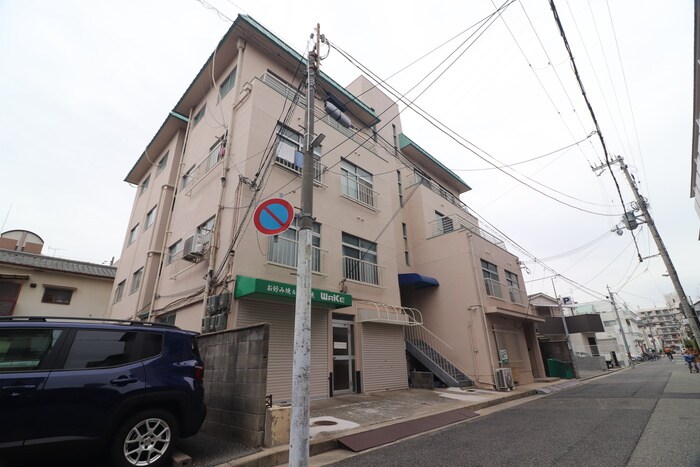 物件外観写真6　(外観写真)