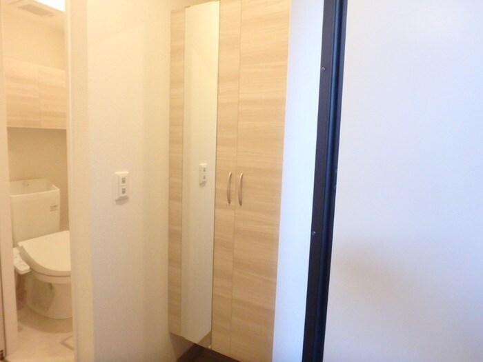 物件内観写真14　(靴箱)