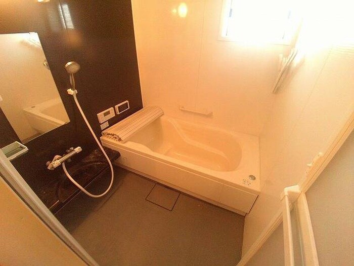 物件内観写真9　(バス／シャワールーム等)