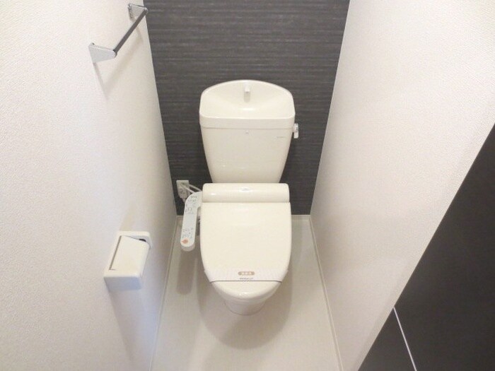 物件内観写真12　(トイレ)