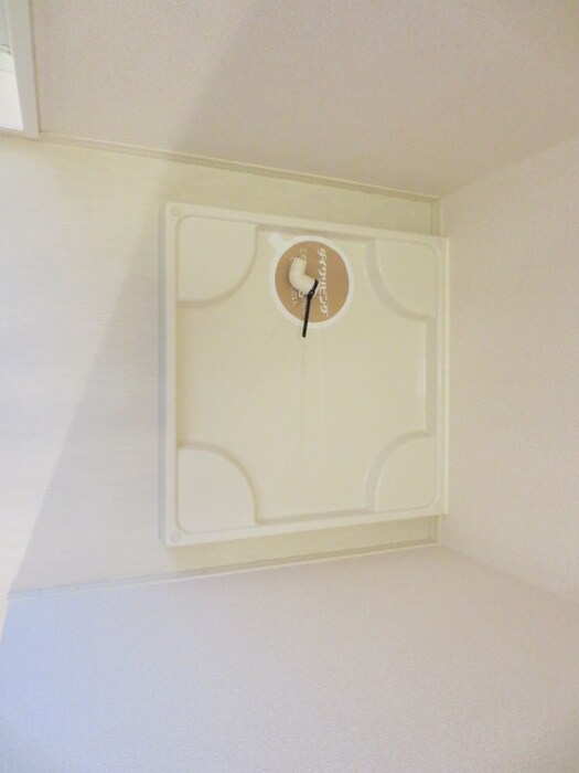 物件内観写真18　(洗濯機置場)