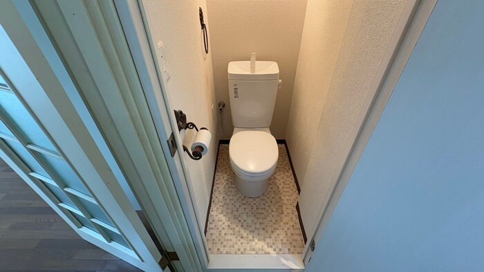 物件内観写真16　(トイレ)