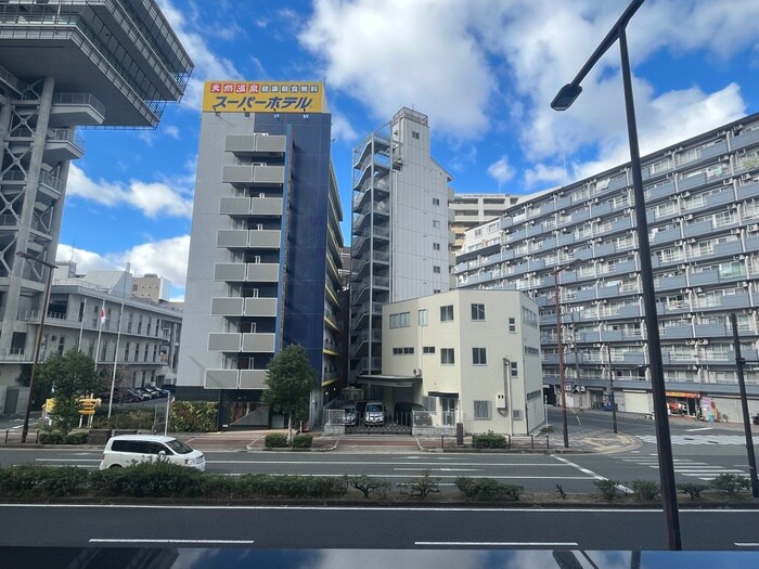 物件内観写真22　(室内からの展望)