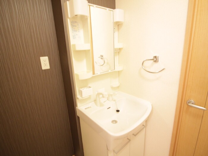 物件内観写真12　(洗面)