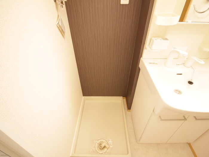 物件内観写真19　(洗濯機置場)