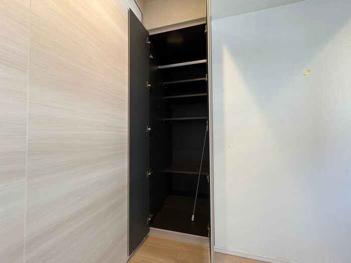 物件内観写真11　(収納)