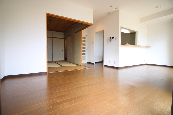 物件内観写真8　(居室)