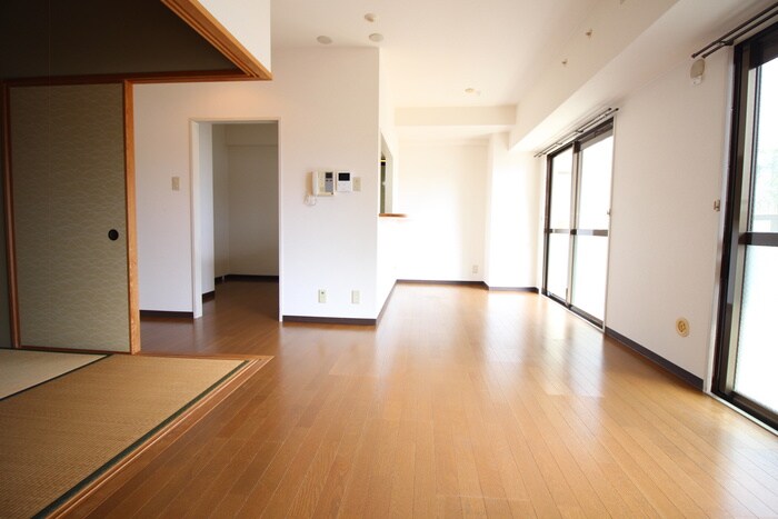 物件内観写真11　(居室)