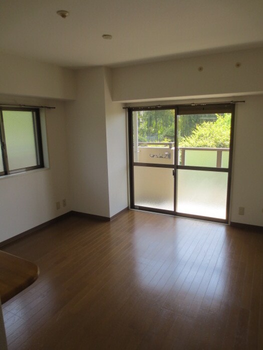 物件内観写真14　(居室)