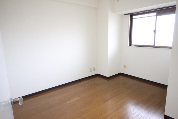 物件内観写真14　(居室)