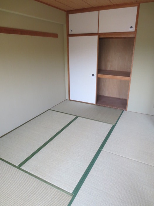 物件内観写真15　(居室)