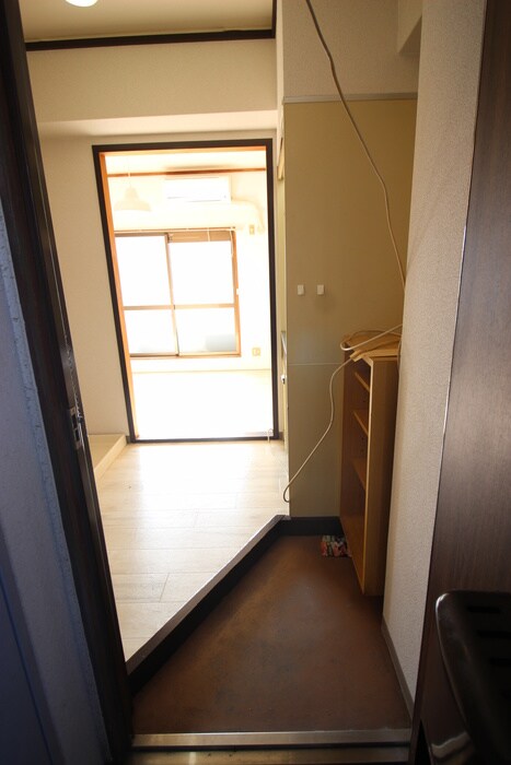 物件内観写真5　(廊下)
