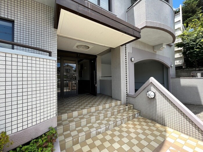 物件外観写真5　(外観写真)