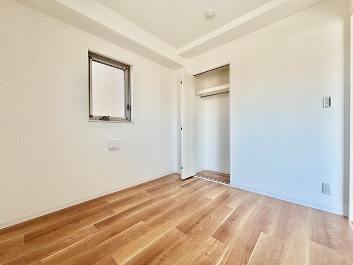 物件内観写真9　(居室)