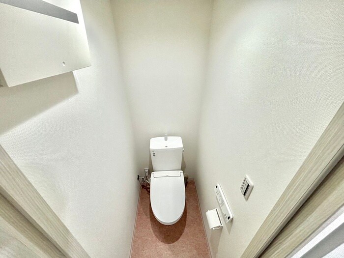 物件内観写真15　(トイレ)