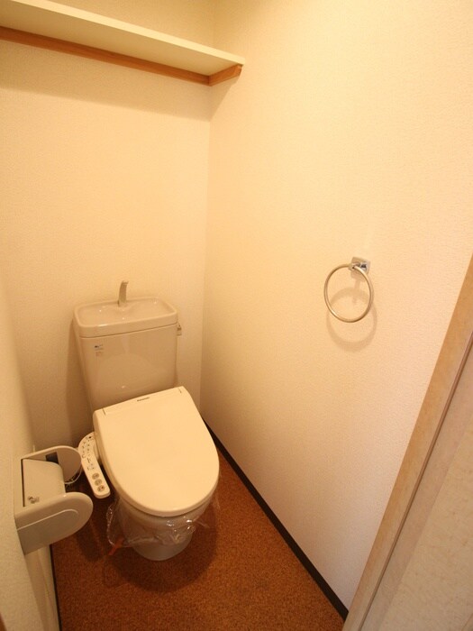 物件内観写真11　(トイレ)