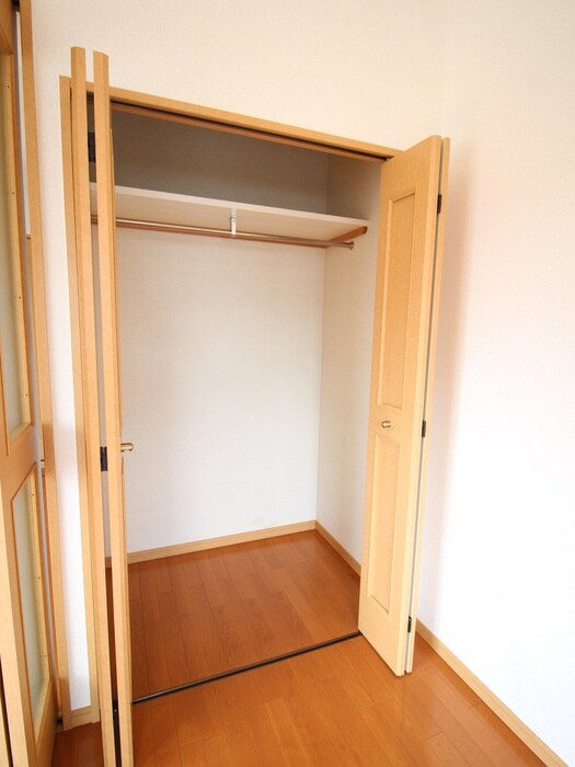 物件内観写真14　(収納)