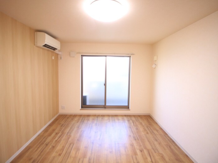 物件内観写真15　(居室)