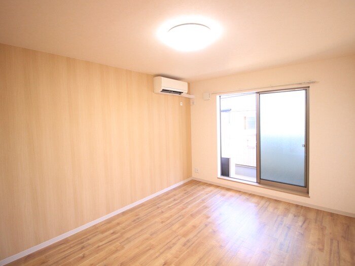 物件内観写真16　(居室)