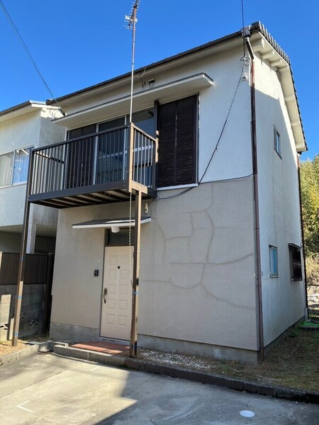 東大池3丁目貸家外観写真