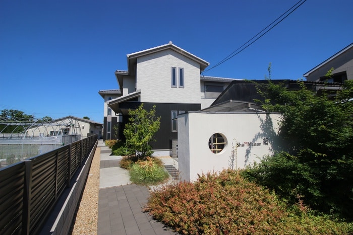 シャ－メゾン菊のエントランス部分