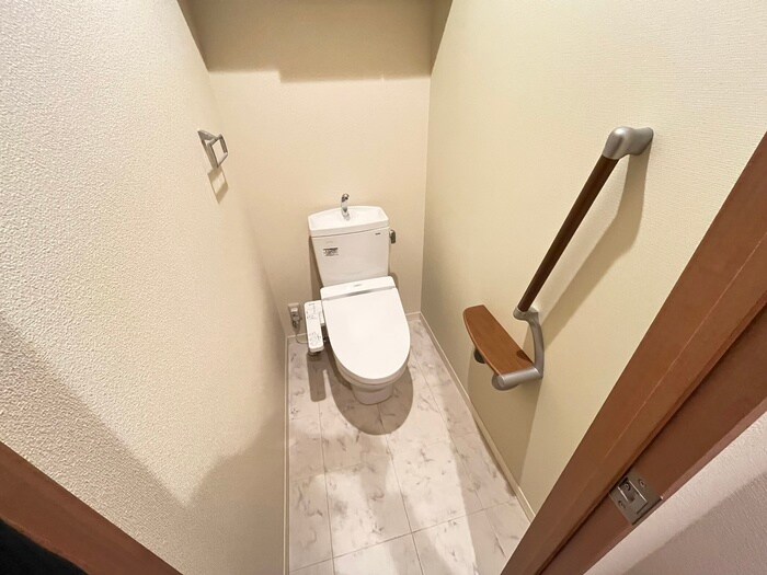 物件内観写真10　(トイレ)