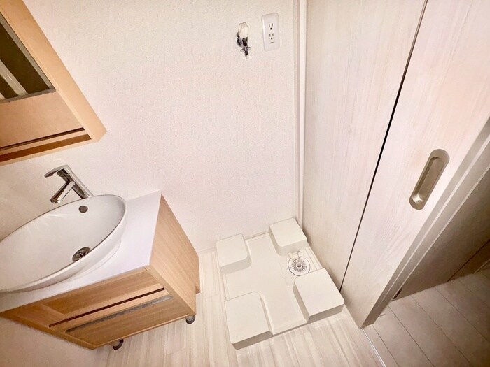 物件内観写真15　(洗濯機置場)